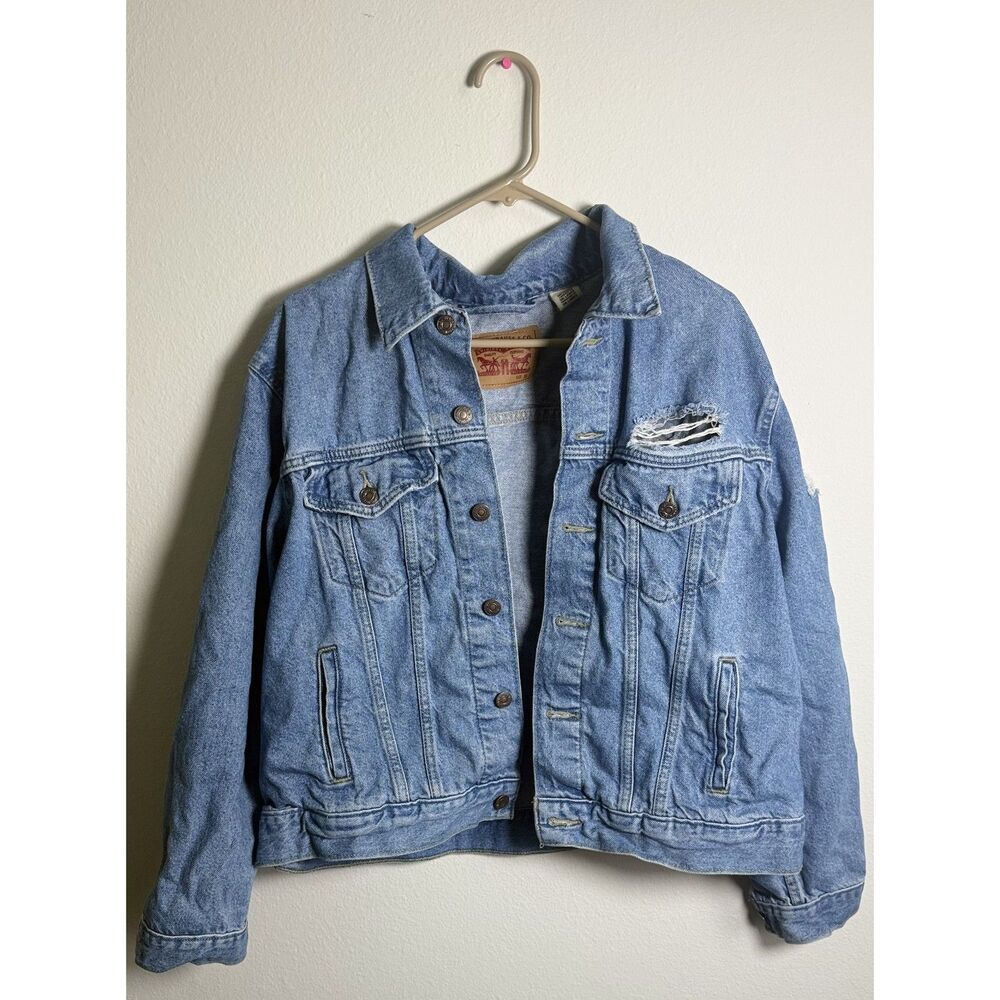 Levi's Mens XL Distressed Denim Trucker Jacket Light Wash Ripped Jean Jacket